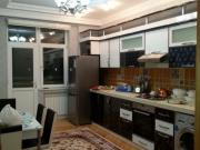 İcarəyə verilir 3 otaqlı 130 m2 yeni tikili İnşaatçılar m.