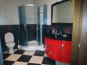 İcarəyə verilir 3 otaqlı 128 m2 yeni tikili Memar Əcəmi m.