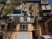 İcarəyə verilir 3 otaqlı 65 m2 köhnə tikili Binəqədi r.