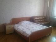 İcarəyə verilir 3 otaqlı 135 m2 yeni tikili Nərimanov r.