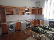 İcarəyə verilir 10 otaqlı 550 m2 həyət evi Gənclik m.