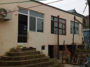 Satılır 10 otaqlı 150 m2 bağ evi Qaraçuxur