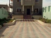 Satılır 7 otaqlı 350 m2 həyət evi Badamdar