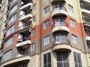 İcarəyə verilir 4 otaqlı 180 m2 yeni tikili Nizami m.