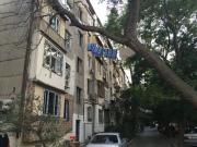 Satılır 2 otaqlı 33 m2 köhnə tikili 1 mkr