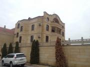 İcarəyə verilir 10 otaqlı 1200 m2 bağ evi Gənclik m.