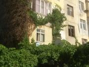 İcarəyə verilir 1 otaqlı 45 m2 köhnə tikili Gənclik m.