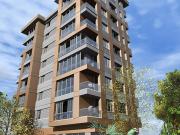 Satılır 4 otaqlı 10000 m2 yeni tikili Nizami m.