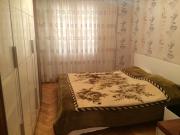 Satılır 3 otaqlı 90 m2 köhnə tikili 5 mkr