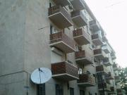 İcarəyə verilir 3 otaqlı 82 m2 köhnə tikili İnşaatçılar m.