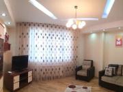 İcarəyə verilir 5 otaqlı 184 m2 yeni tikili Nizami m.