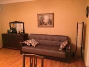 İcarəyə verilir 3 otaqlı 85 m2 köhnə tikili İçəri Şəhər m.