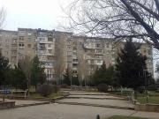 Satılır 3 otaqlı 60 m2 köhnə tikili İnşaatçılar m.