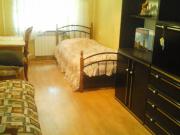 İcarəyə verilir 3 otaqlı 80 m2 köhnə tikili Nəriman Nərimanov m.