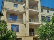 Satılır 9 otaqlı 5 m2 həyət evi 8 km