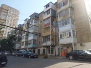 Satılır 1 otaqlı 35 m2 köhnə tikili Elmlər Akademiyası m.