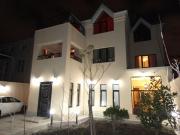 İcarəyə verilir 7 otaqlı 400 m2 həyət evi Xətai r.