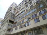 İcarəyə verilir 4 otaqlı 120 m2 köhnə tikili Nizami m.