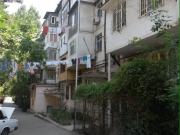 Satılır 1 otaqlı 35 m2 köhnə tikili Memar Əcəmi m.
