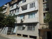 Satılır 3 otaqlı 90 m2 köhnə tikili 4 mkr