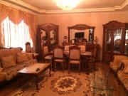 Satılır 4 otaqlı 600 m2 bağ evi Koroğlu m.