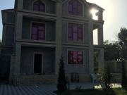 Satılır 6 otaqlı 404 m2 həyət evi Novxanı