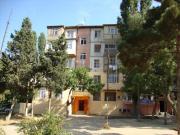 Satılır 3 otaqlı 75 m2 köhnə tikili 4 mkr