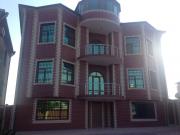 Satılır 10 otaqlı 6 m2 həyət evi Bakıxanov