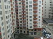 Satılır 3 otaqlı 95 m2 yeni tikili İnşaatçılar m.