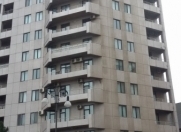 İcarəyə verilir 3 otaqlı 145 m2 yeni tikili Respublika stadionu