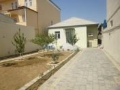 Satılır 3 otaqlı 90 m2 həyət evi Ukrayna dairəsi