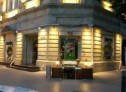 İcarəyə verilir 3 otaqlı 100 m2 obyekt Sahil m.