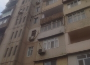 Satılır 2 otaqlı 55 m2 köhnə tikili Bakıxanov