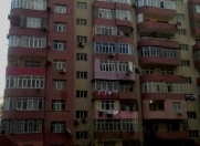 Satılır 3 otaqlı 60 m2 yeni tikili İnşaatçılar m.