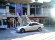 Satılır 1 otaqlı 90 m2 obyekt 28 May m.