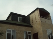 İcarəyə verilir 8 otaqlı 240 m2 həyət evi Ramana