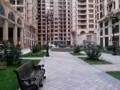 Satılır 4 otaqlı 200 m2 yeni tikili Cavanşir körpüsü