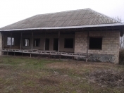 Satılır 3 otaqlı 150 m2 həyət evi Şəki