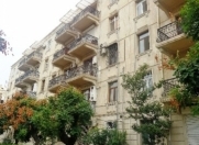 Satılır 2 otaqlı 55 m2 köhnə tikili Bakıxanov