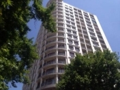 İcarəyə verilir 4 otaqlı 171 m2 yeni tikili Azərbaycan Dillər Universiteti