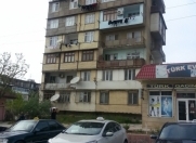 Satılır 3 otaqlı 90 m2 köhnə tikili Həzi Aslanov