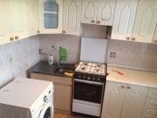 İcarəyə verilir 2 otaqlı 70 m2 köhnə tikili Montin