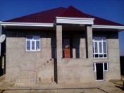 Satılır 10 otaqlı 400 m2 həyət evi Binə