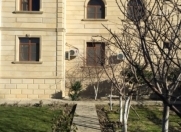 Satılır 6 otaqlı 280 m2 bağ evi Novxanı