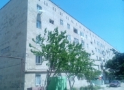 Satılır 2 otaqlı 45 m2 köhnə tikili Bakıxanov