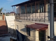 Satılır 8 otaqlı 200 m2 həyət evi Şüvəlan