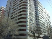 Satılır 4 otaqlı 174 m2 yeni tikili Nəsimi bazarı