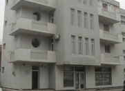 Satılır 15 otaqlı 500 m2 obyekt Azadlıq prospekti m.