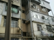 İcarəyə verilir 2 otaqlı 47 m2 köhnə tikili Gənclik m.