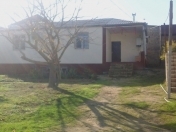 Satılır 4 otaqlı 127 m2 həyət evi Y.Suraxanı
